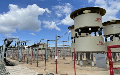 運(yùn)行于印尼青山不銹鋼35kV相控、濾波電抗器